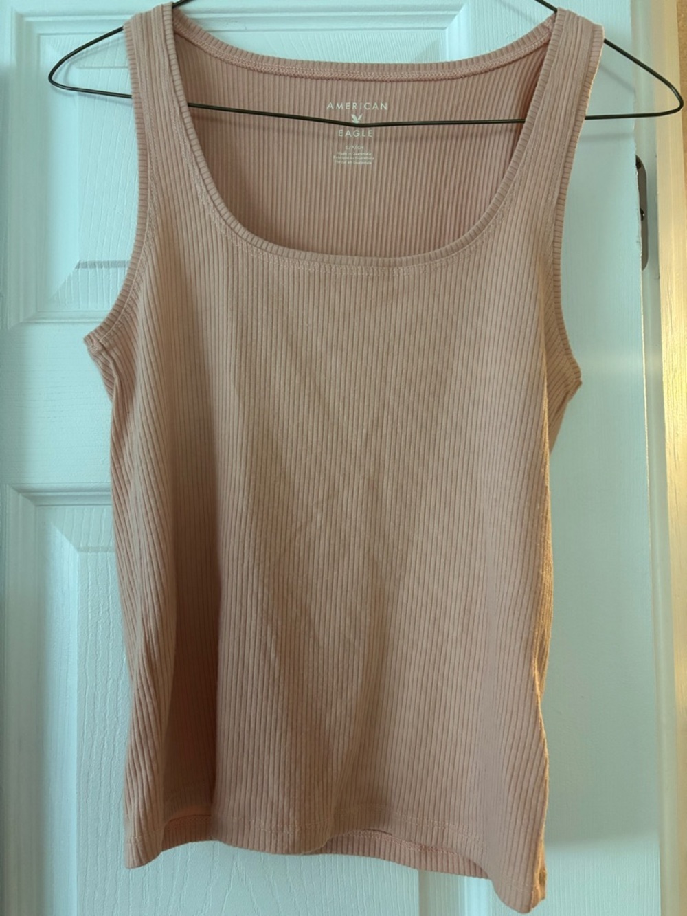American Eagle Outfitters Ribbed Tank Top in Peach